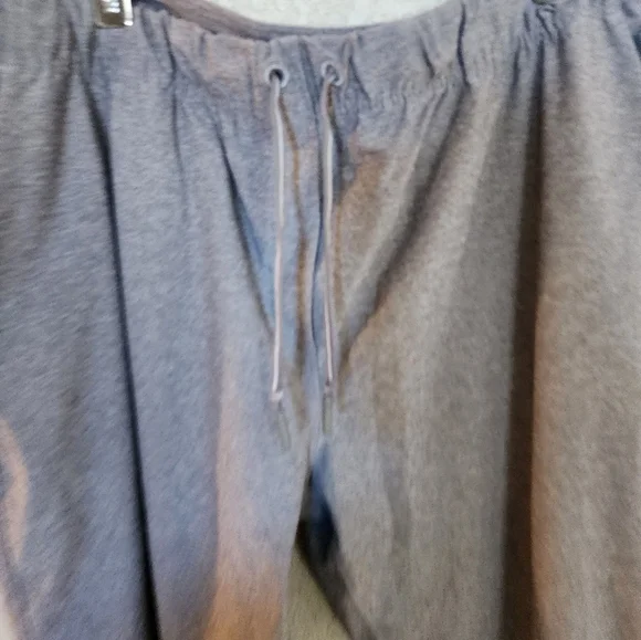 Lululemon soft knit pants Size 12 - Picture 2 of 6